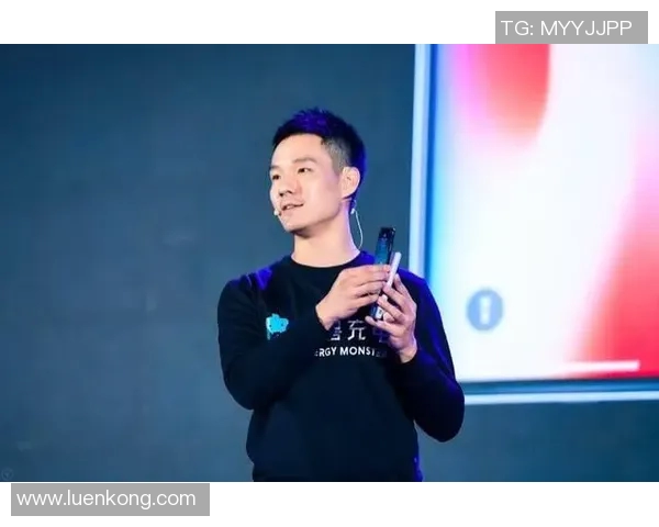 深度对话：周静分享她在英雄联盟中的成长与挑战经历